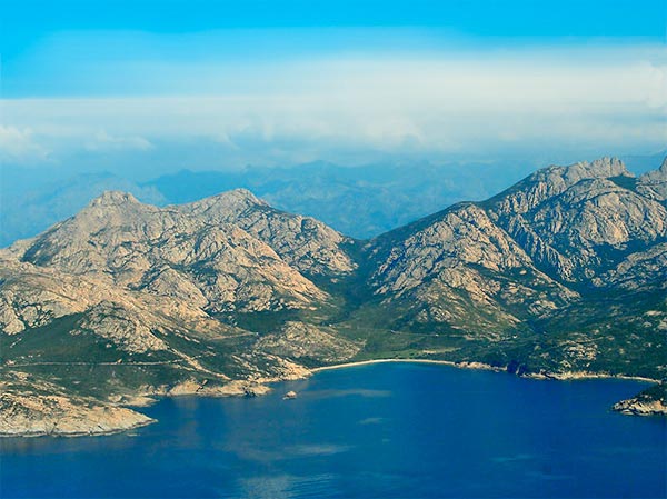 Baie du Nichjaretu en Corse